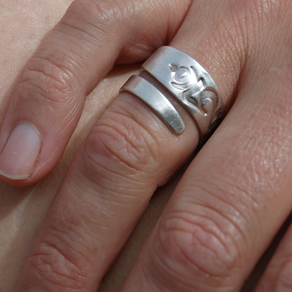 Anillo Tara