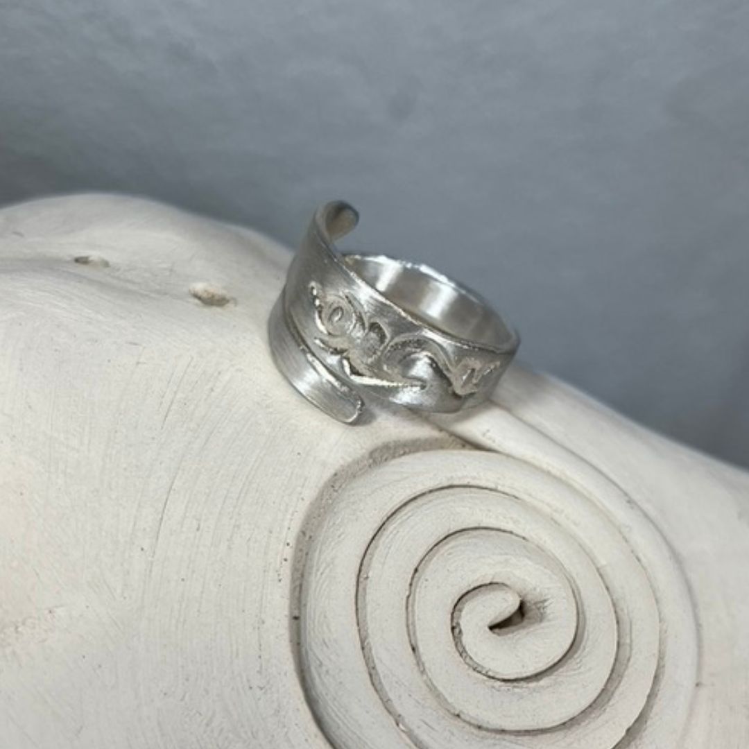 Anillo de Plata Tara