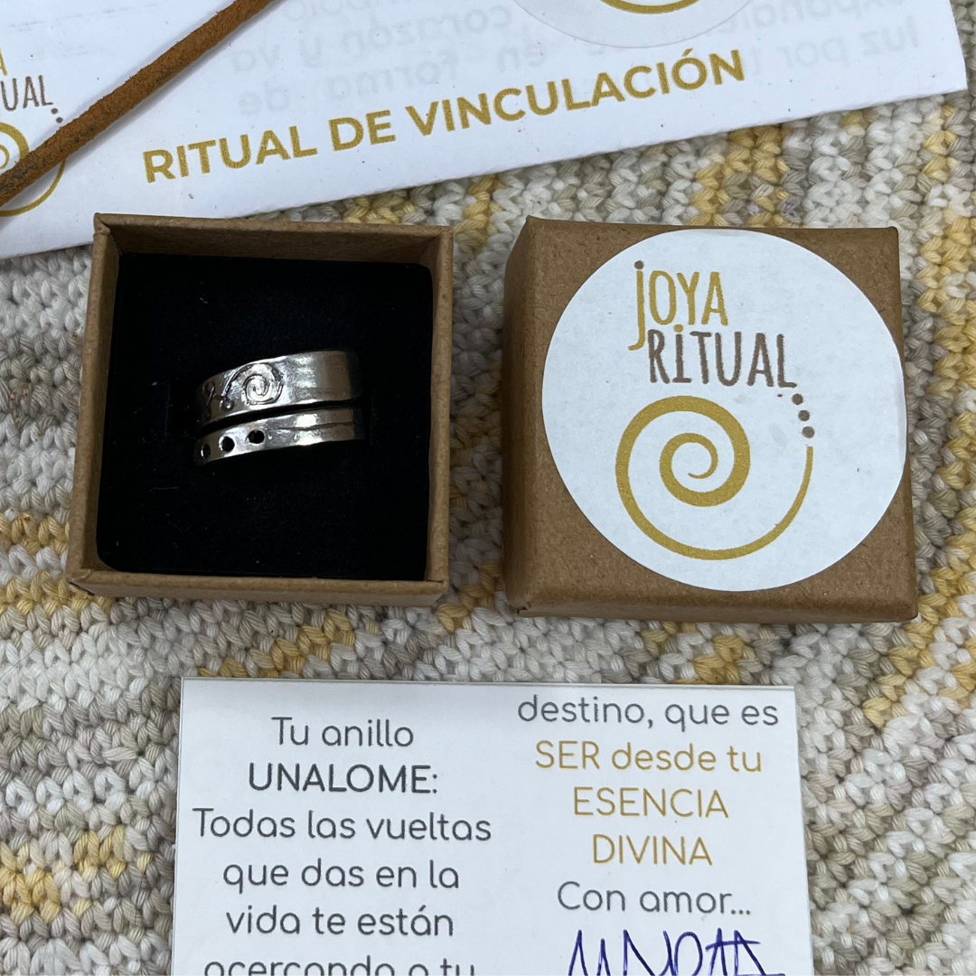 Anillo UNALOME