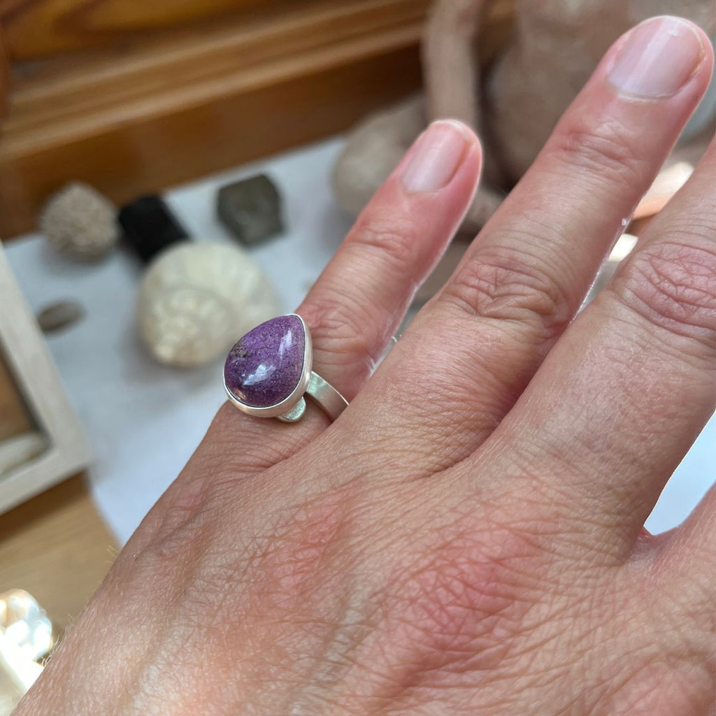 Anillo Durga · Purpurita